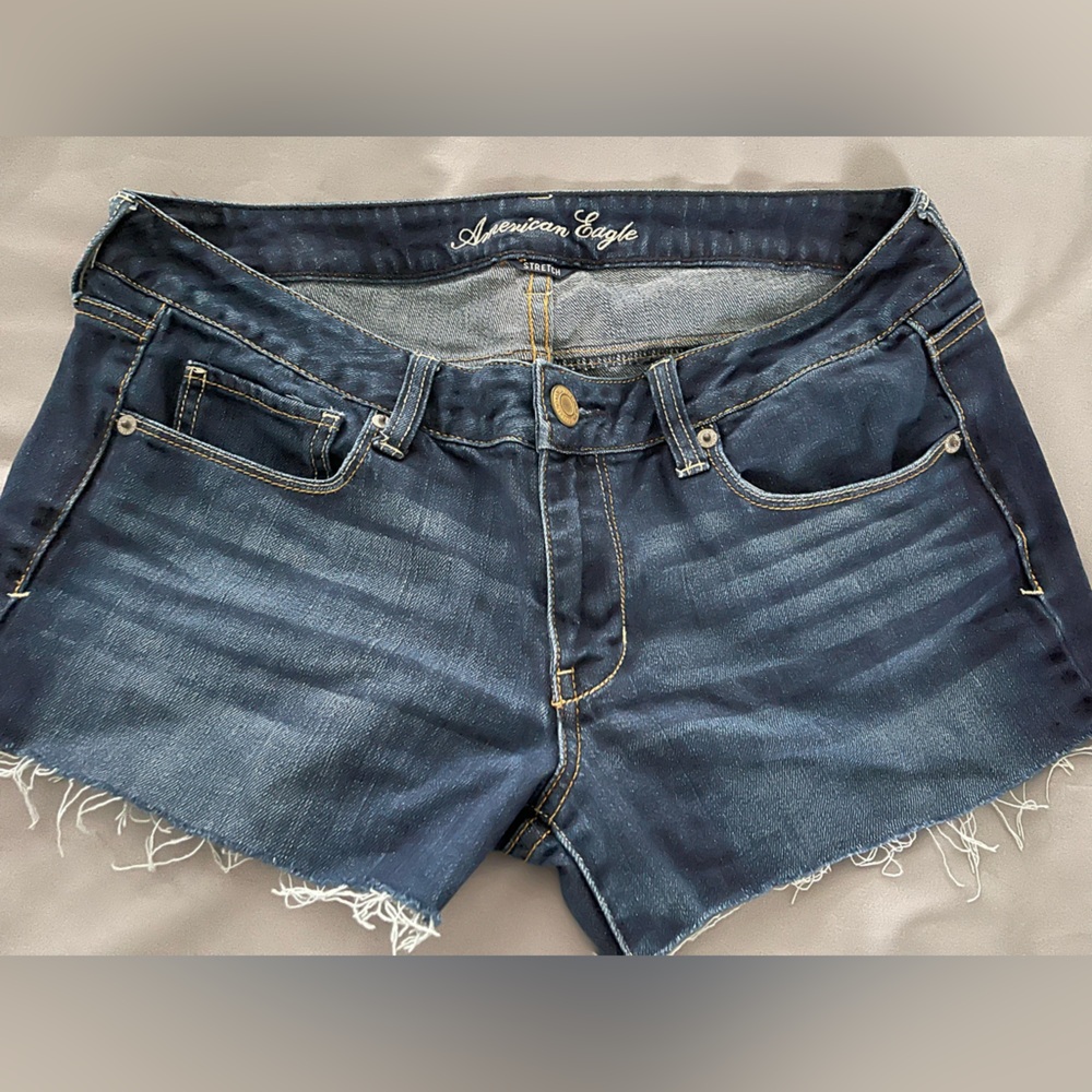 American Eagle Women's Dark Blue Denim Shorts